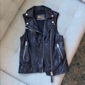 Mackage Aritzia XXS Leather Vest